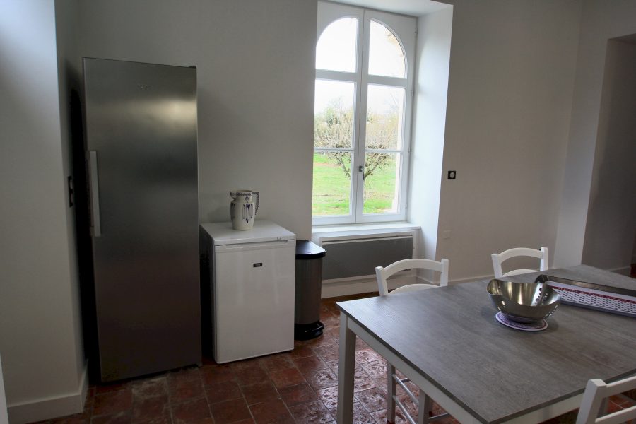 Gîte La Charmille – Cuisine PMR – Saint Gaudent – 5