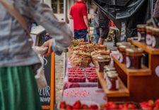 Marché de Gençay