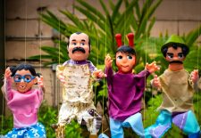 Le Grand Spectacle de Marionnettes au cirque.