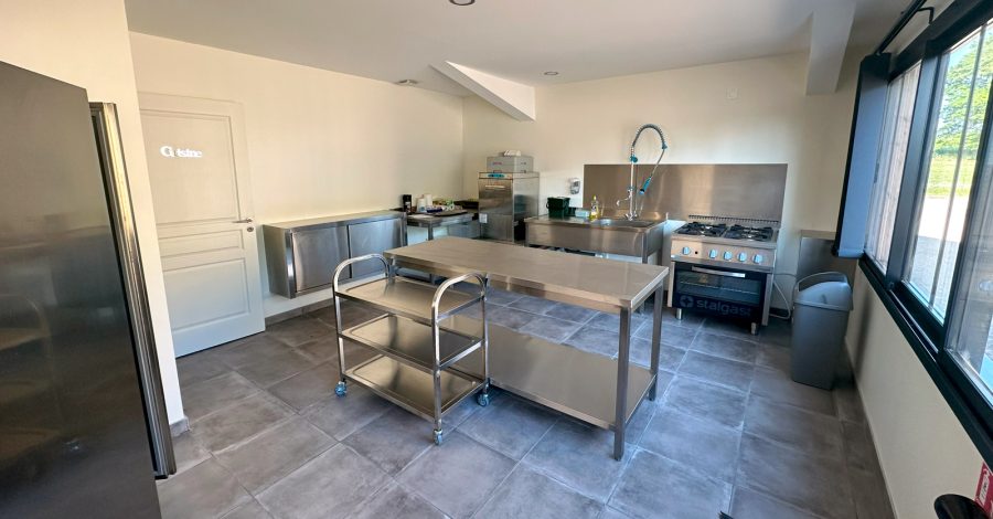 Salle de réception Montplaisir_cuisine