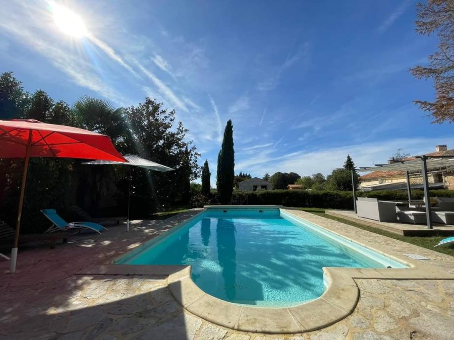 La Maison de Don et Marina_Savigné_the pool_piscine